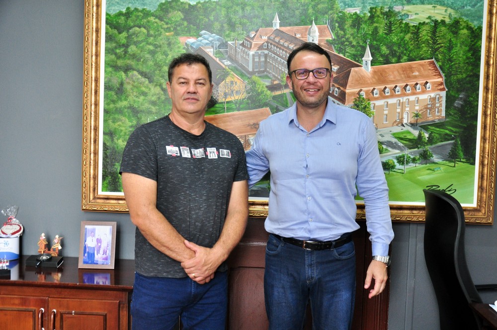 Vereador Elcio Colaço inicia trabalho na presidência da Câmara Municipal de Rio Negro